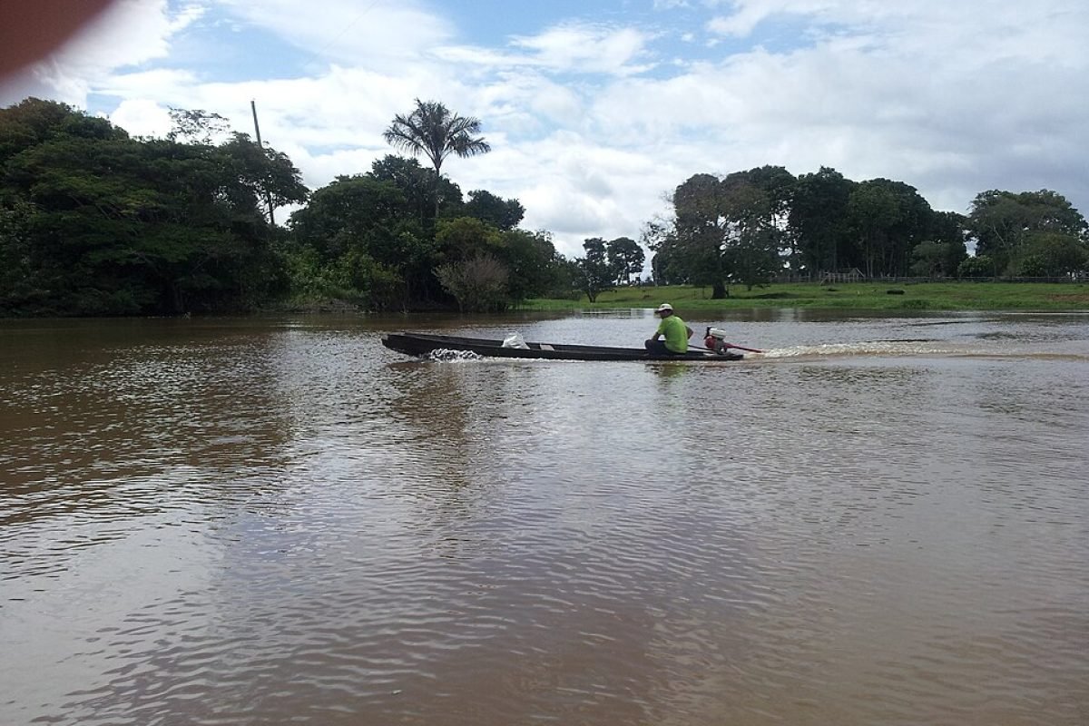 Pescador_ribeirinho_AM